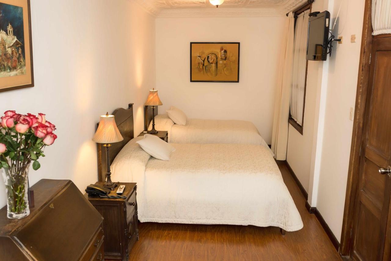 Hotel Inca Real Cuenca Bagian luar foto